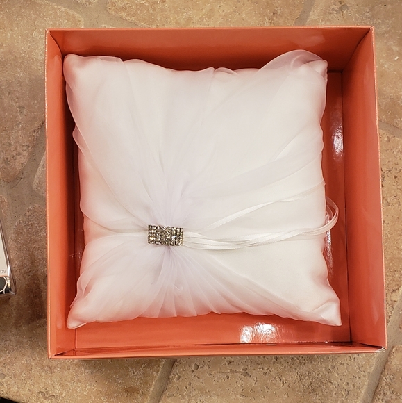 Ring Pillow - Picture 2 of 2